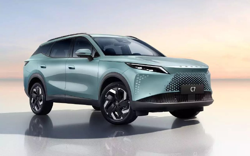 Omoda C7 готовится к выходу на российский рынок: характеристики и сроки продаж