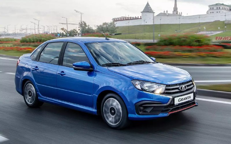 Lada Granta останется в производстве несмотря на запуск новинки