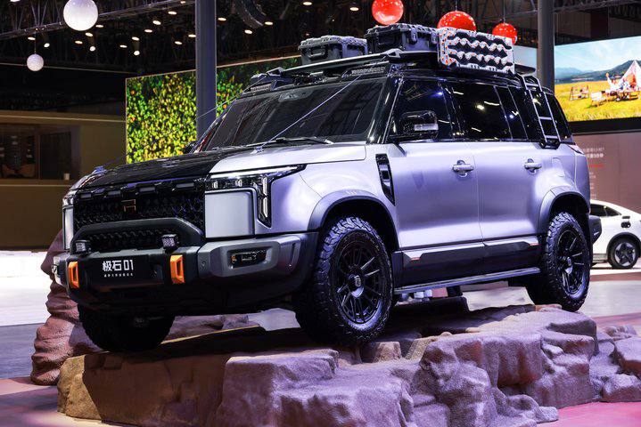 ROX Motor и Weiqiao объединяют усилия для создания легких внедорожников