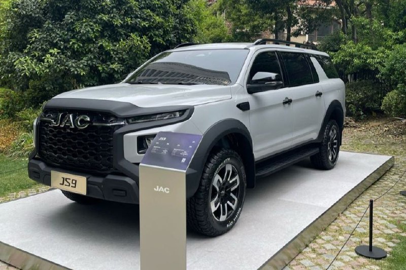 Внедорожник JAC JS9 появится в России: особенности и сроки запуска