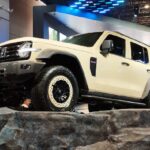 Презентация новой версии Tank 300: внедорожной модели с двумя мостами и V8 двигателем