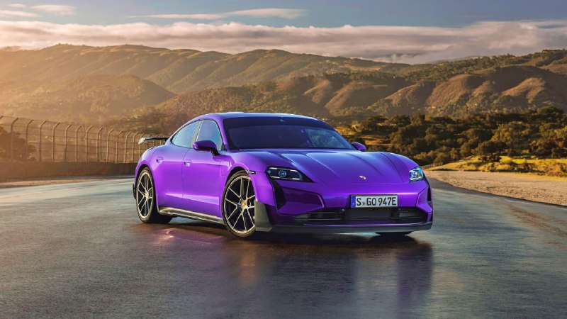 Объявлена стоимость новейшего Porsche Taycan Turbo GT 2025 для российского рынка