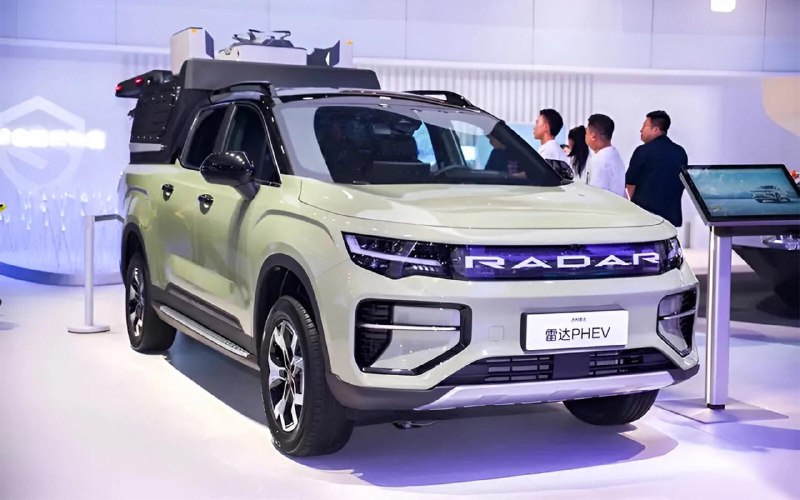 Geely представила в Шанхае инновационный гибридный пикап Radar