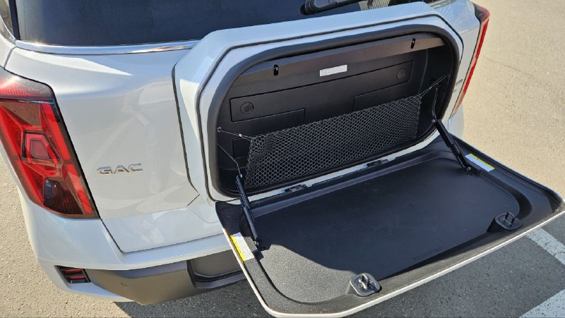 Обзор нового GAC GS8 Traveller: дизайн и технические особенности
