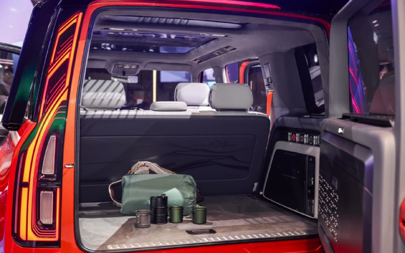 Geely Galaxy Cruiser: концептуальный кроссовер с функцией плавания