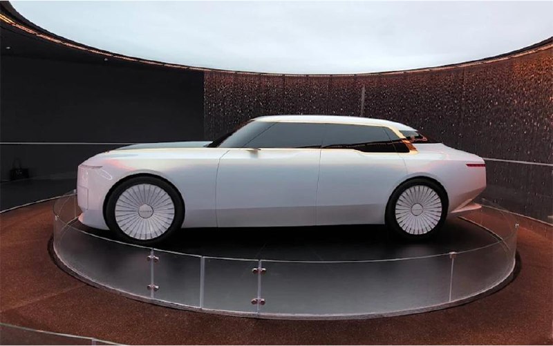 Roewe представляет минималистичный люкс-концепт электрического седана на Шанхайской выставке