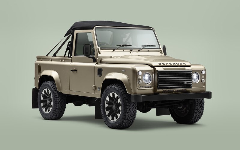 Возрождение легендарного Land Rover Defender в версии с мягкой крышей