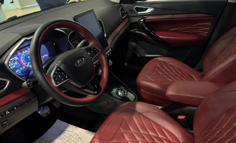 АвтоВАЗ представил электромобиль Lada e-Aura с высокой автономностью