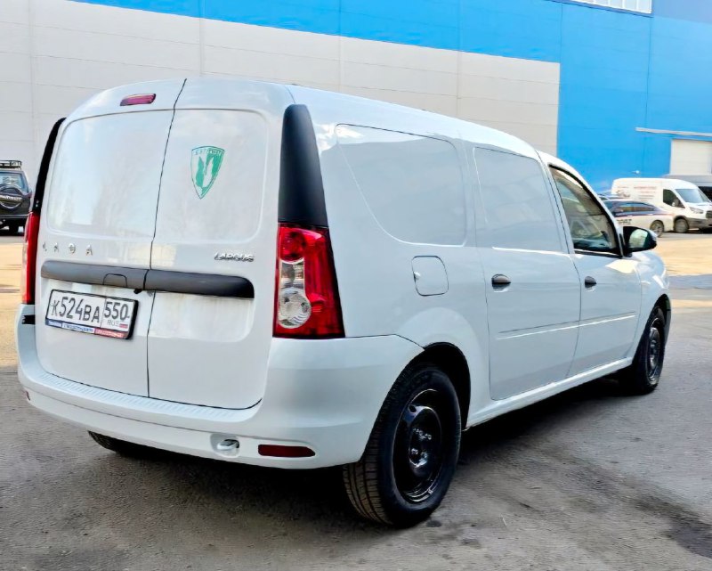 В России создали бронированный инкассаторский автомобиль на базе LADA Largus