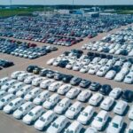 Российские автодилеры столкнулись с накоплением полумиллиона непроданных автомобилей