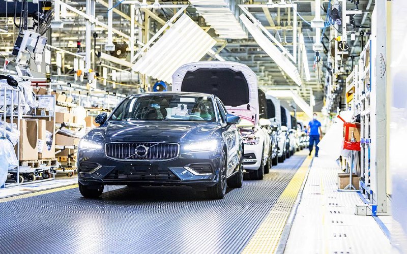 Volvo планирует масштабные сокращения расходов из-за рыночных условий