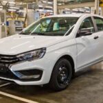 АвтоВАЗ выпустил модификацию Lada Vesta для водителей с ограниченной подвижностью ног