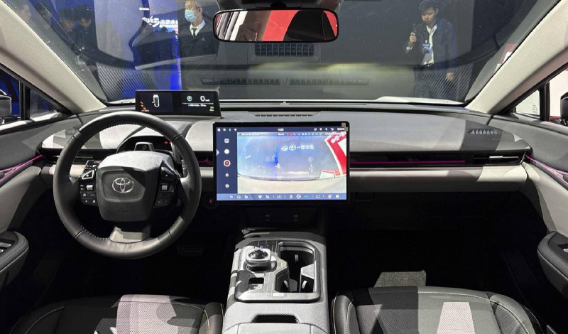 Электрокроссовер Toyota bZ5 дебютировал в Китае по цене ниже Lada Vesta