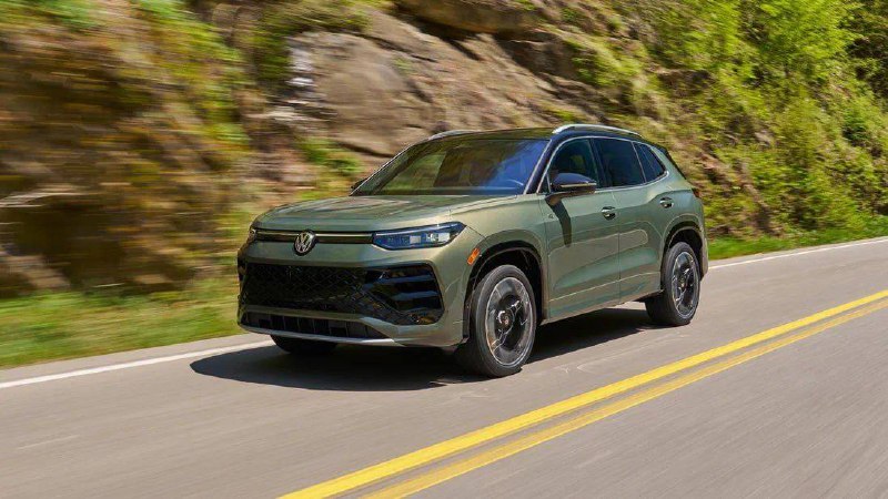 Volkswagen анонсировал обновлённую версию Tiguan Turbo 2026 с повышенной мощностью и премиальным комфортом