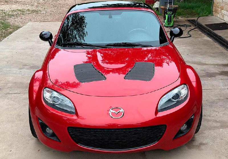 Необычный проект: Mazda MX-5 с мощным V8 и обновленной начинкой