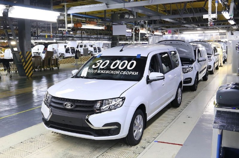 АвтоВАЗ приостанавливает конвейеры для модернизационных работ на сумму свыше 200 млн рублей
