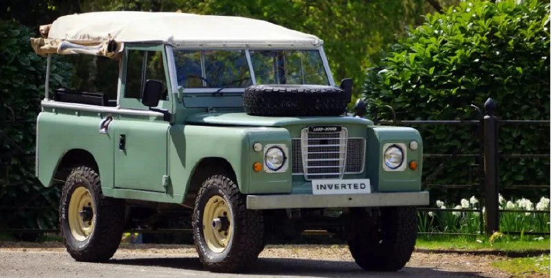 Классические Land Rover превращаются в современные электромобили