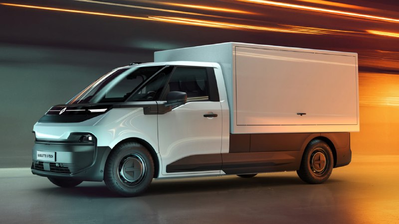 Renault анонсировала три электрофургона: новые модели для коммерческих задач