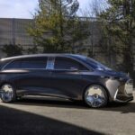 Mercedes-Benz представила футуристический минивэн Vision V с роскошными технологиями
