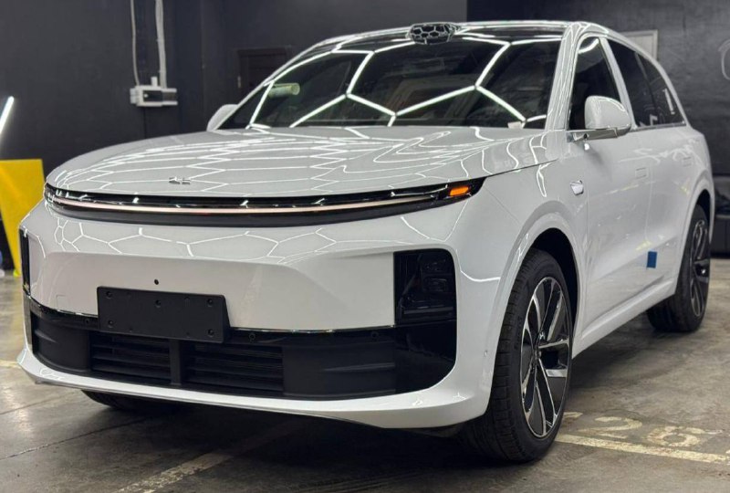 Автомобильный импорт из Кореи и Китая: полный спектр услуг для россиян