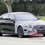 Обновленный Mercedes-Benz S-класса станет звездным шоу на дорогах