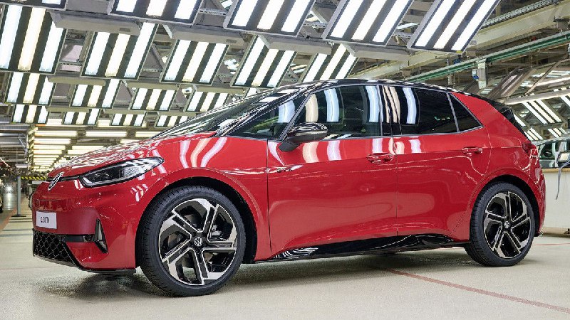 Финансовые сложности Volkswagen Group в начале 2025 года из-за электромобилей