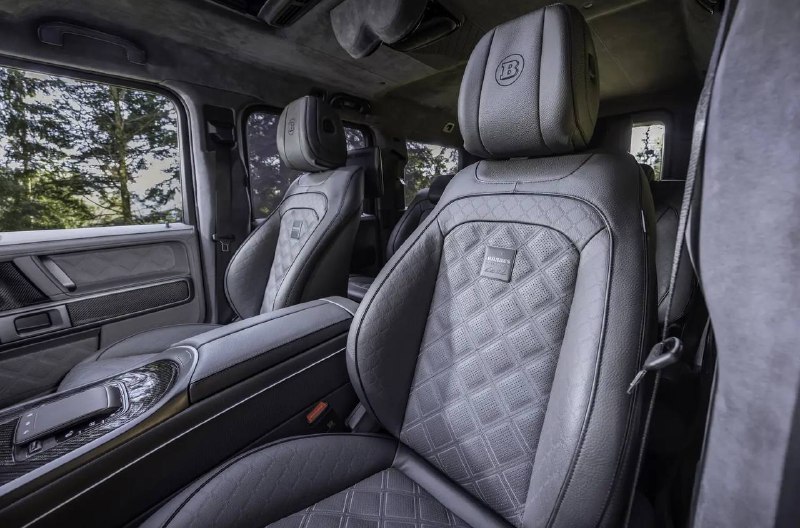 Brabus представил внедорожный монстр на базе Гелика с рекордным клиренсом и мощностью