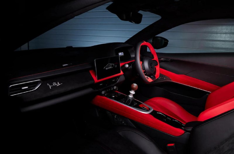Лимитированная версия Lotus Emira в честь триумфа Джима Кларка
