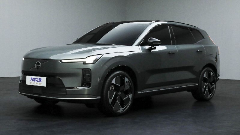 Volvo презентовала обновленный кроссовер XC70 с гибридной технологией