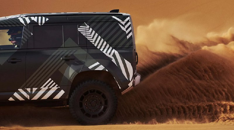 Land Rover представляет серийный Defender для ралли-рейда «Дакар»