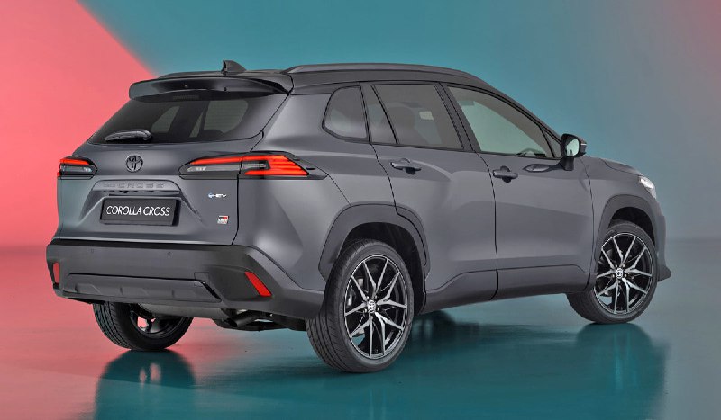Обновленная Toyota Corolla Cross для европейского рынка