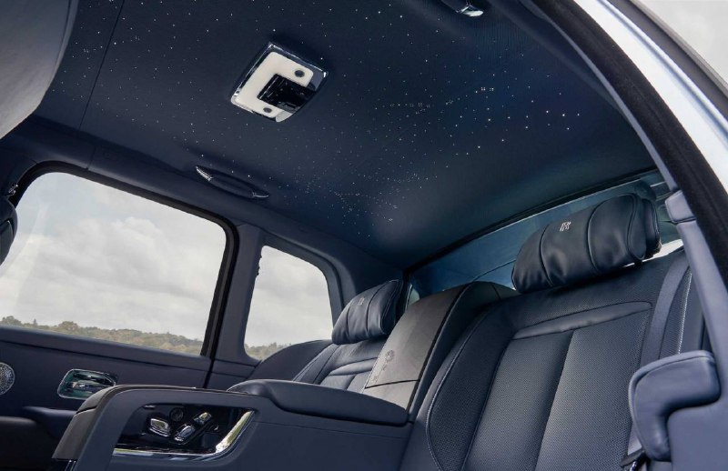 Эксклюзивный кроссовер Rolls-Royce Cullinan Daisy для любителей горного туризма