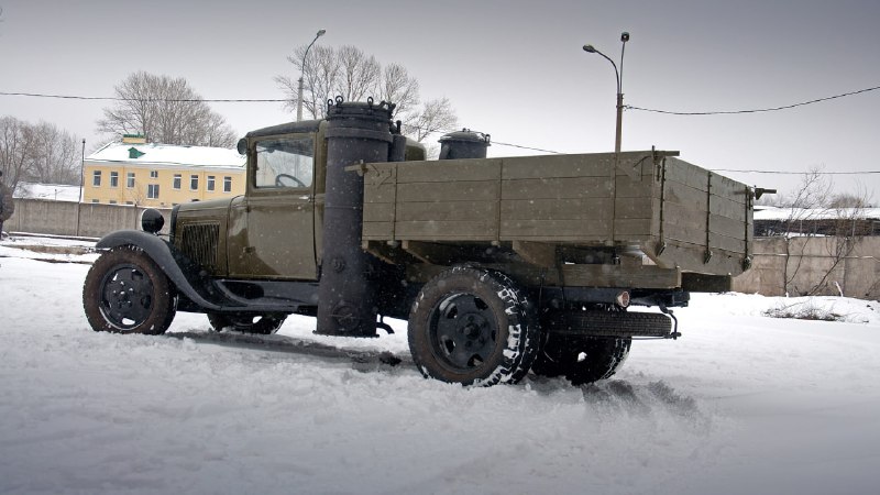 Редкий ГАЗ-АА с газогенератором: история и современный обзор