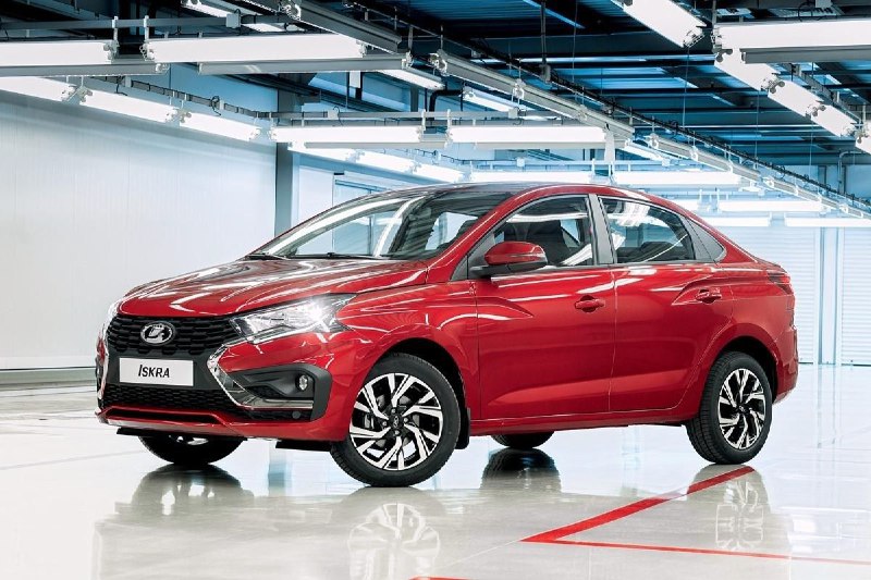 АвтоВАЗ ограничит выпуск базовой модели LADA Iskra, делая её менее доступной