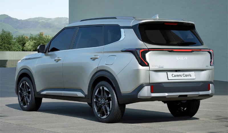 Обновленный Kia Carens Clavis: новые возможности комфорта и дизайна