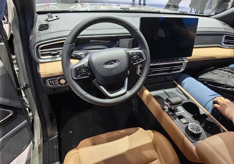 Chery представляет новый пикап Himla с разнообразными моторами и гибридными схемами