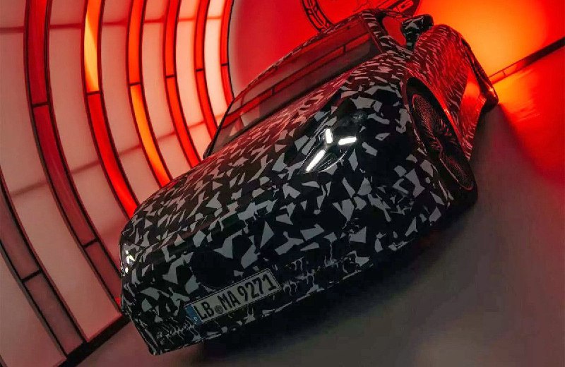 Объявлены тизеры нового электрического суперседана от Mercedes-AMG
