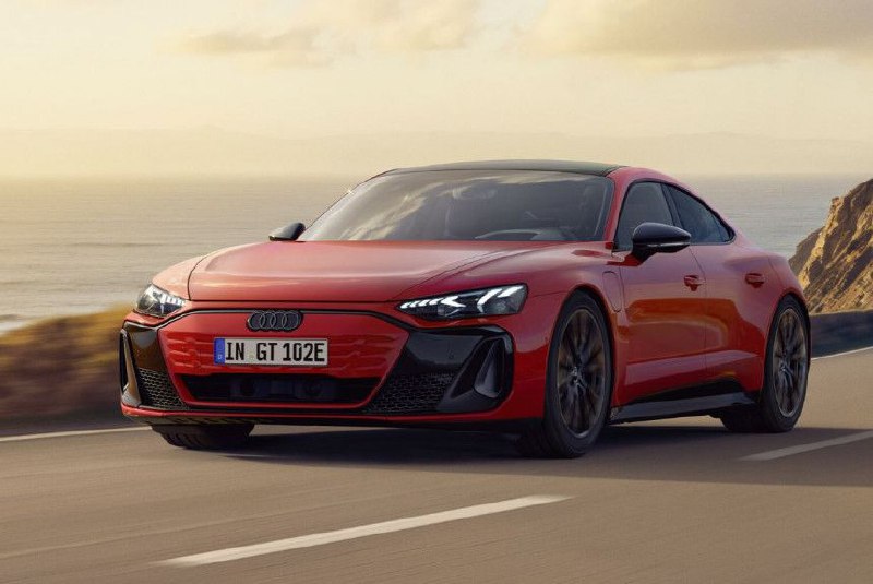 Новая базовая версия электроседана Audi e-tron GT дебютировала