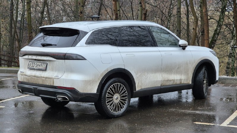 Различные оценки комфорта подвески нового Chery Tiggo 9: субъективные мнения и объективный анализ