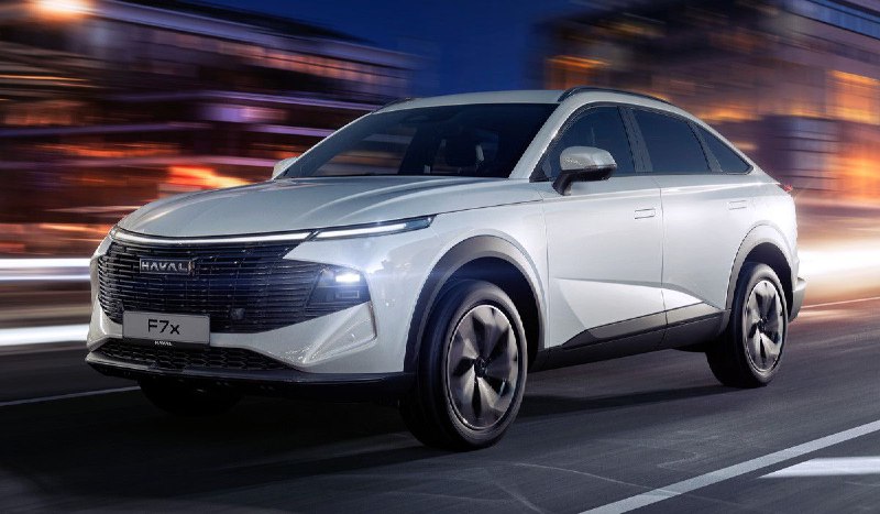 В России стартовали продажи нового купеобразного кроссовера Haval F7x второго поколения