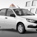 Автомобили для автошкол: новую партию Lada Granta выпустили с усовершенствованными функциями
