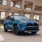 Новые подробности о презентации и технических характеристиках Toyota RAV4 2024