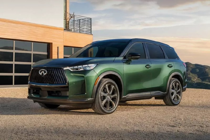 Обновленный Infiniti QX60: новый дизайн и расширенные возможности