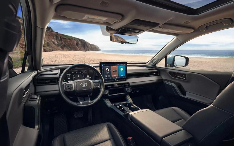 Представлен новый шестое поколение Toyota RAV4: новые особенности и гибридные версии