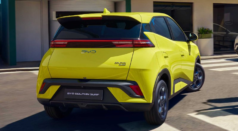 BYD представляет в Европе самый доступный электромобиль модели Dolphin Surf