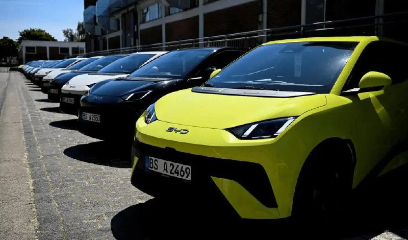 Китайский BYD впервые обогнал Tesla на европейском рынке электромобилей