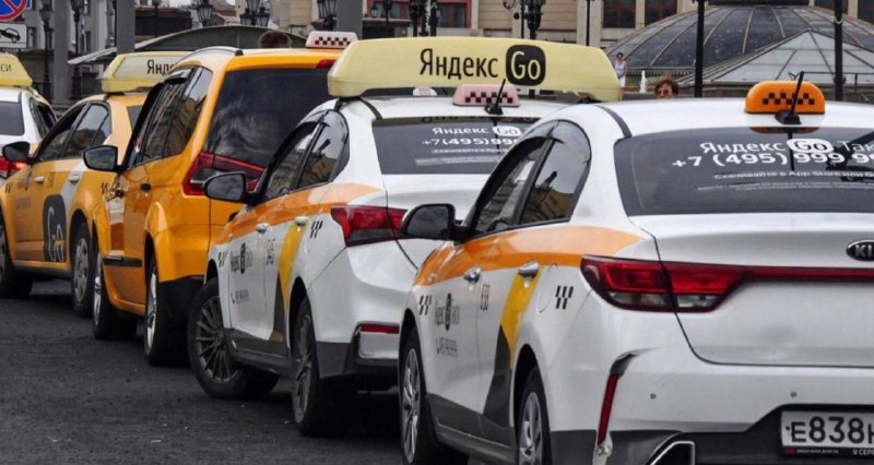 В России утверждён список разрешённых автомобилей для такси с 2026 года