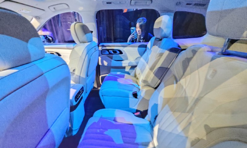 Представлен новый гибридный кроссовер Geely Galaxy M9 в Милане