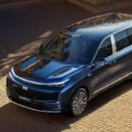Обзор новинки: кроссовер Geely Galaxy M9 против крупных гибридных моделей