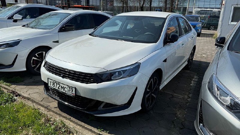 Доступный электромобиль Kaiyi E5 2024 года с небольшим пробегом в Калининграде